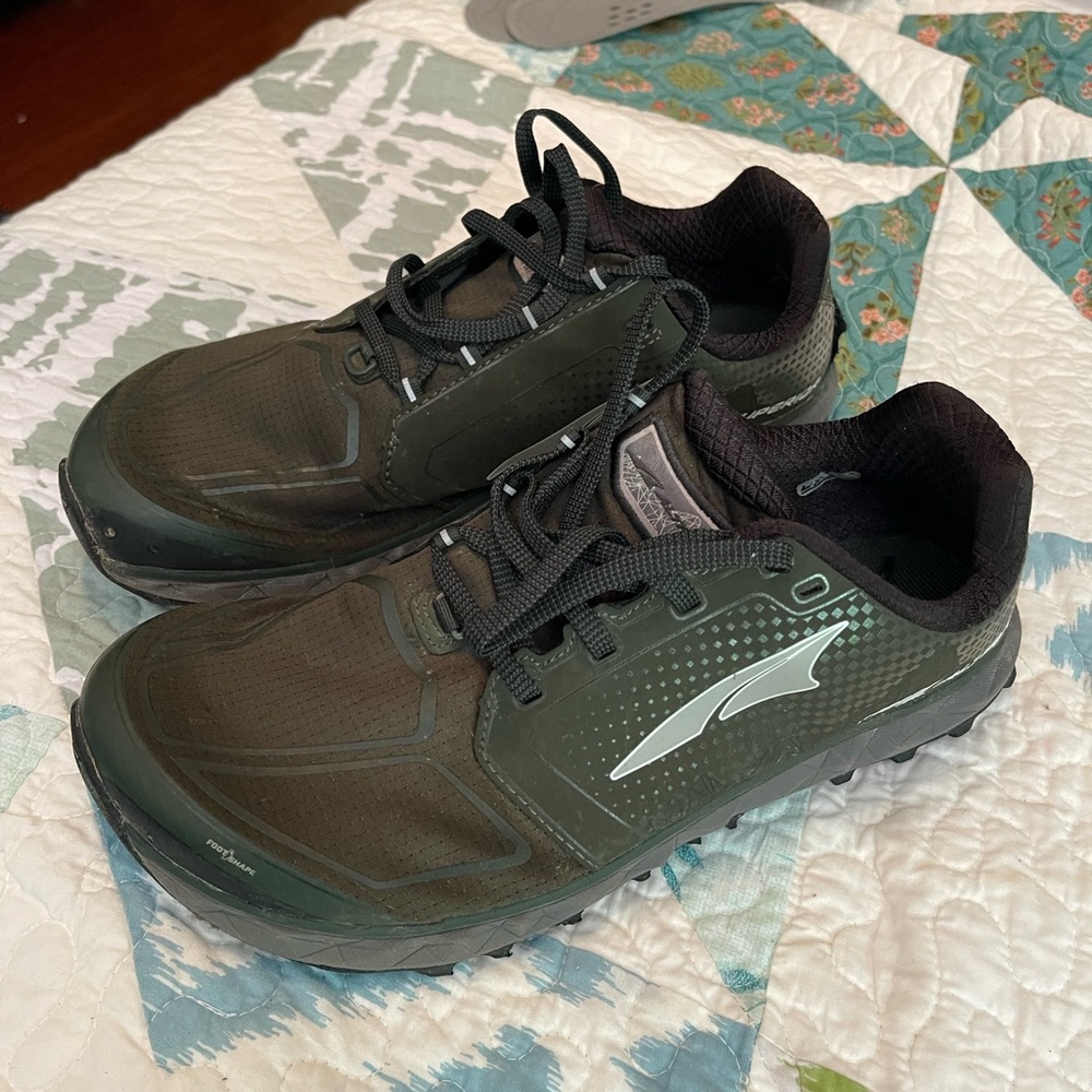 Altra Superior 4 Trail Running Shoe Green
